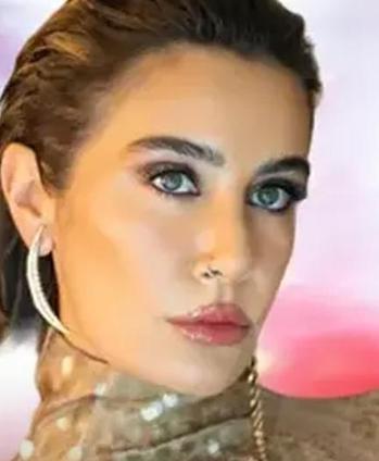 İlker Kaleli ile aşk yaşayan Sıla Gençoğlundan çarpıcı sözler: Güçsüzlüğü de kabul ettim