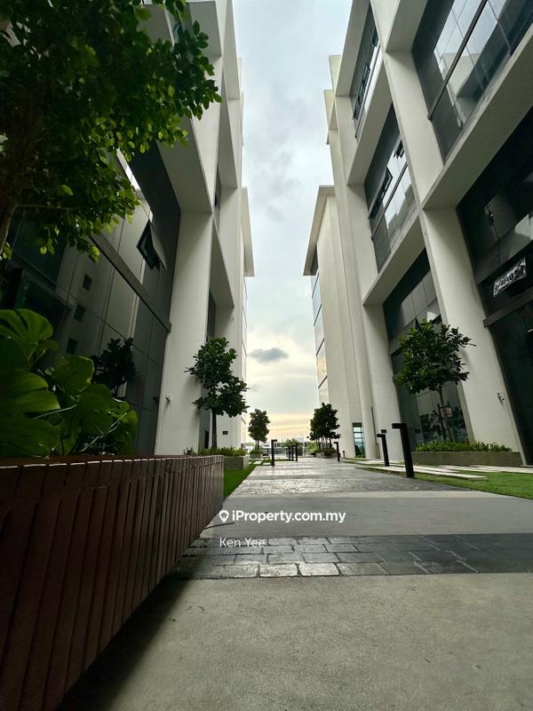 Warehouse for Sale in Kota Damansara, Selangor by Ken Yee - iProperty.com.my