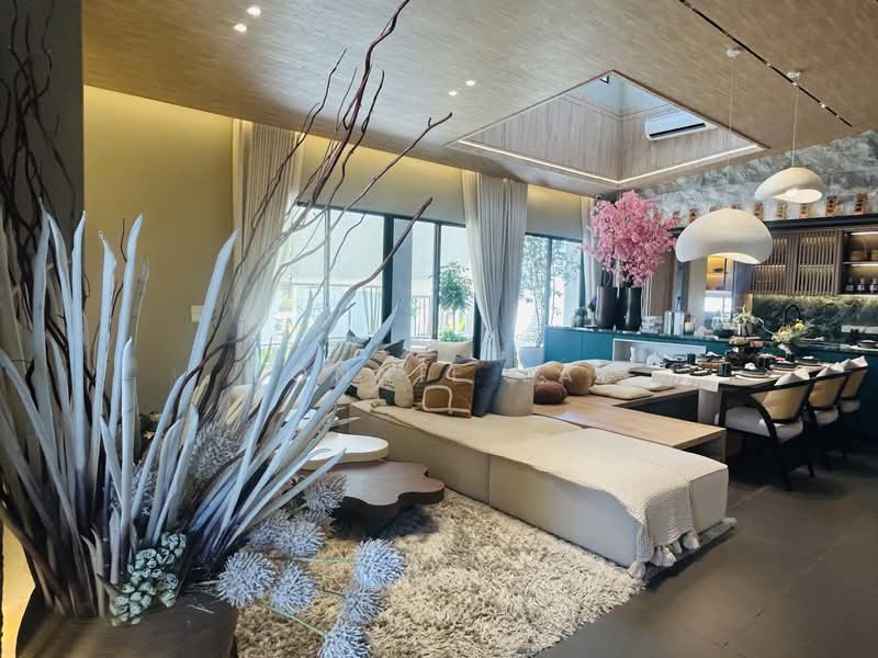 Semi-Detached House for Sale in Bandar Seri Botani, Simpang Pulai by Connie Lai - Living Room - iProperty.com.my