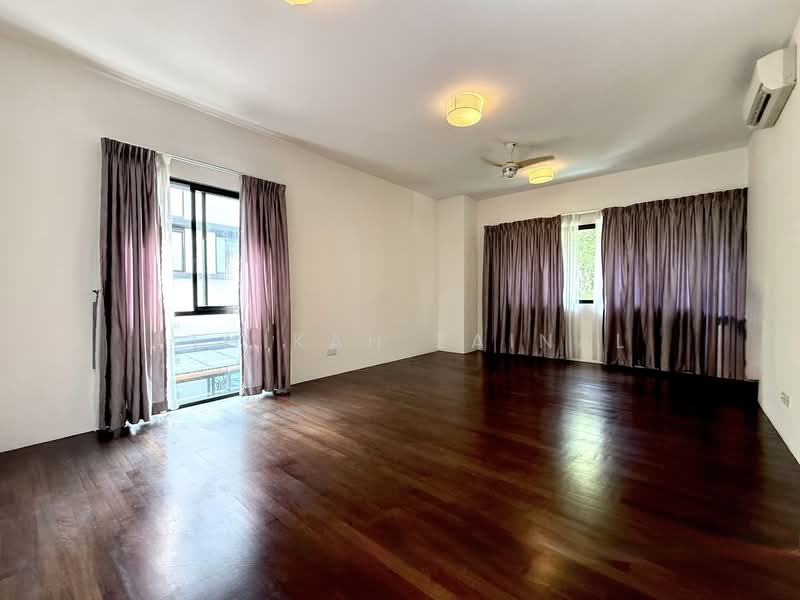 Bungalow House for Sale in Taman Melawati, Ulu Kelang by Athikah Zainal - Living Room - iProperty.com.my