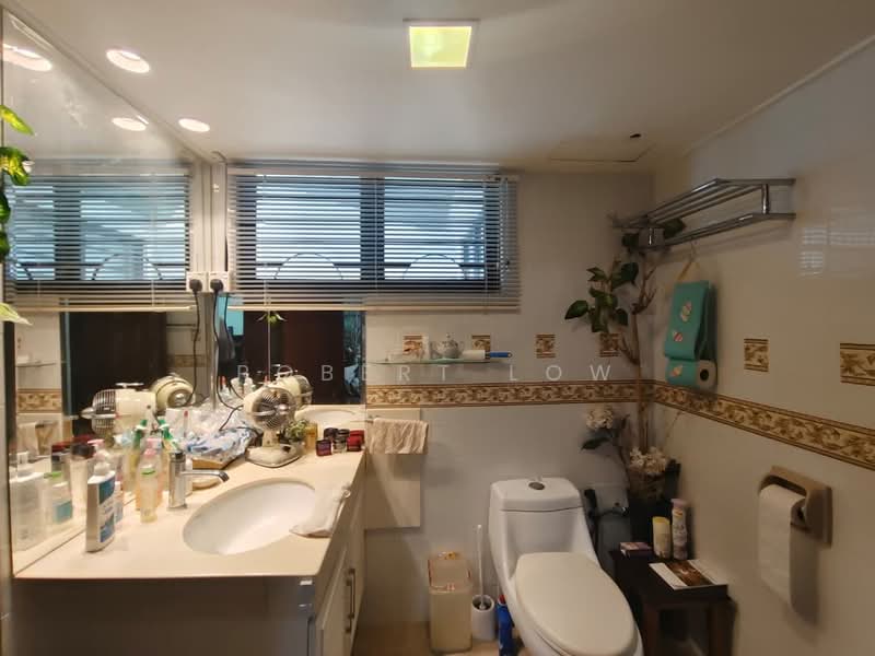 Condominium for Sale in Seaview Garden by Robert Low - Bathroom - iProperty.com.my