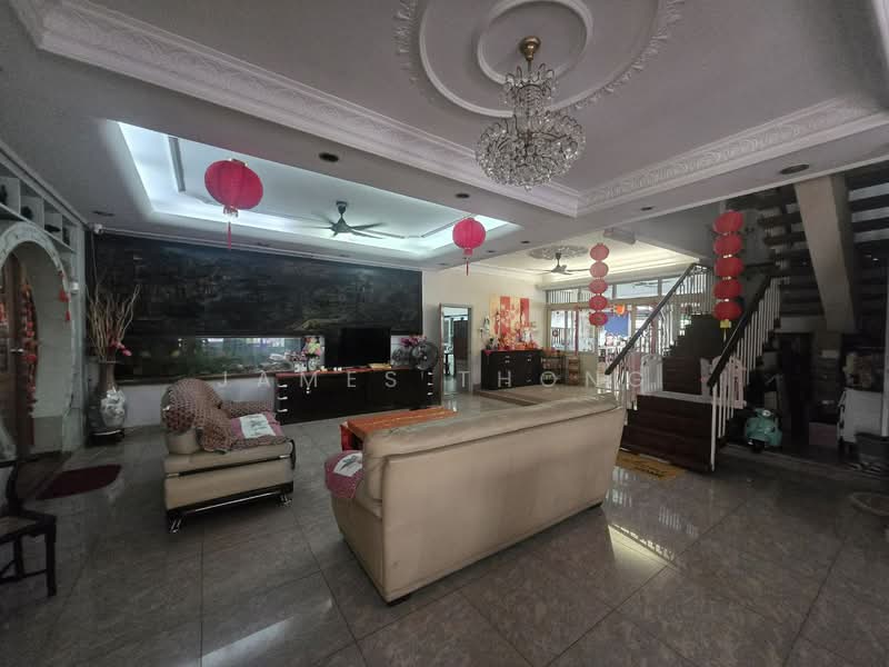 Bungalow House for Sale in Sungai Besi, Kuala Lumpur by James Thong - Living Room - iProperty.com.my