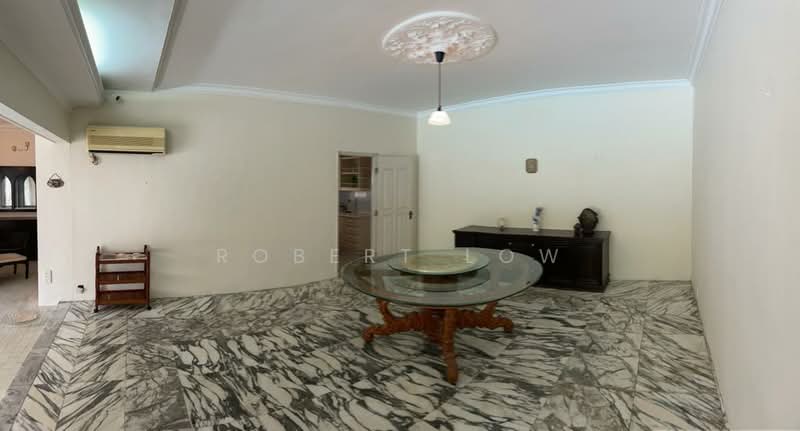 Bungalow House for Sale in Pantai Molek, Tanjung Tokong by Robert Low - Living Room - iProperty.com.my
