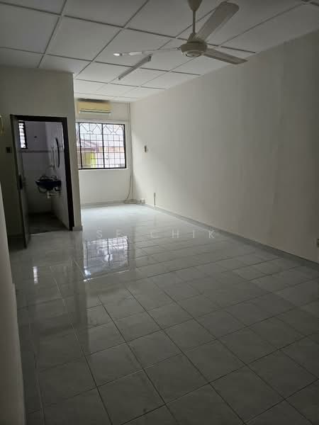 2-storey Terraced House untuk Dijual di Taman Bukit Serdang, Seri Kembangan oleh Sf Chik - iProperty.com.my
