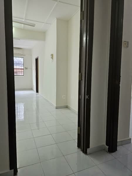 2-storey Terraced House untuk Dijual di Taman Bukit Serdang, Seri Kembangan oleh Sf Chik - iProperty.com.my