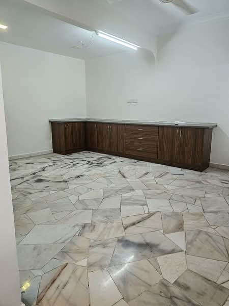 2-storey Terraced House untuk Dijual di Taman Bukit Serdang, Seri Kembangan oleh Sf Chik - iProperty.com.my