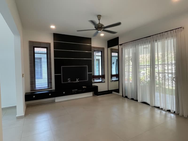 Bungalow House for Sale in Ledang Heights, Iskandar Puteri (Nusajaya) by Sk Goo - Living Room - iProperty.com.my