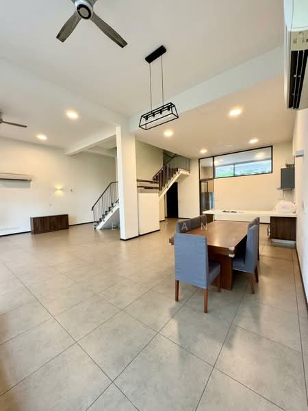 Terraced House for Rent in The Mansions, Desa Parkcity by Rex Tan - Living Room - iProperty.com.my