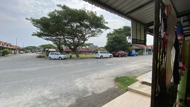 Terraced House for Sale in Kuantan, Pahang by Fatma Hani - Exterior - iProperty.com.my