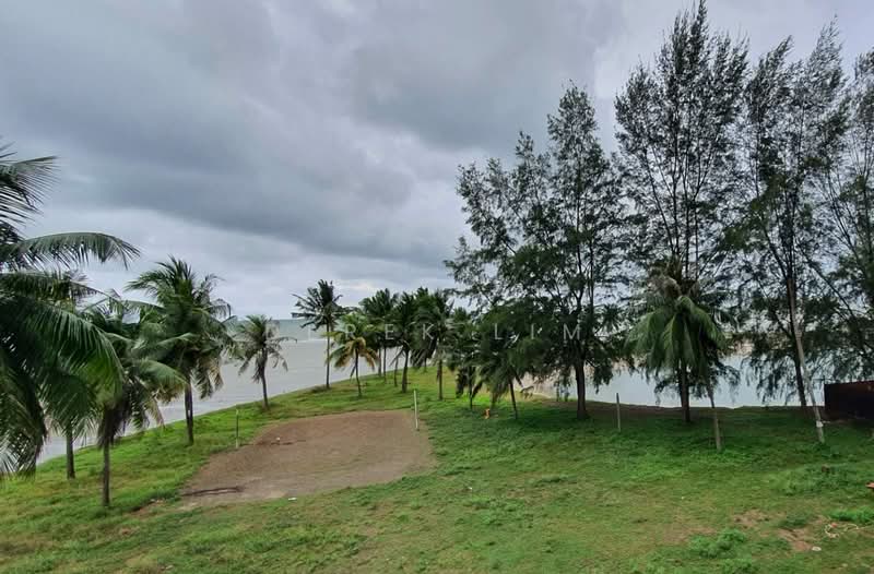 Condominium for Sale in Paradise Lagoon by Derek Lim - Exterior - iProperty.com.my