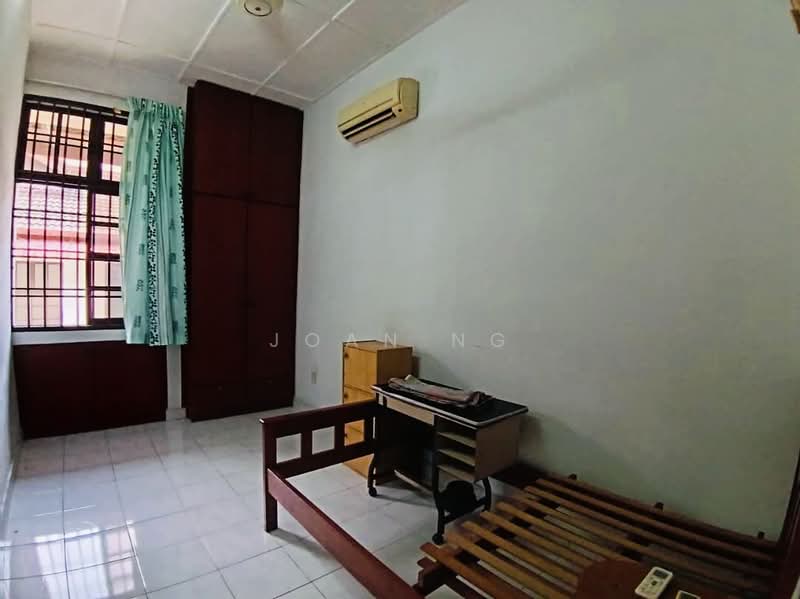 1-storey Terraced House for Sale in Taman Molek, Johor Bahru by Joan Ng - iProperty.com.my