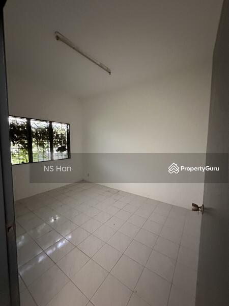 1-storey Terraced House for Sale in Taman Mas Merah (Batu Berendam) - NS Han - Bedroom - PropertyGuru.com.my