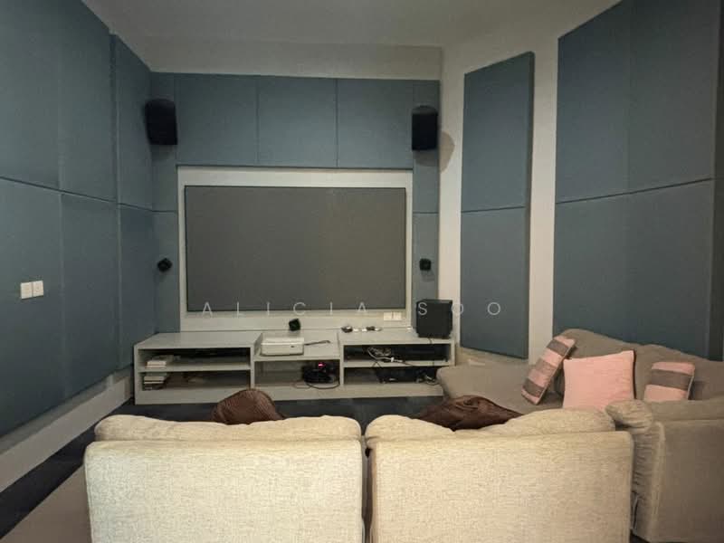 Bungalow for Rent in Petaling Jaya (Selangor) - Alicia Soo - Living Room - PropertyGuru.com.my