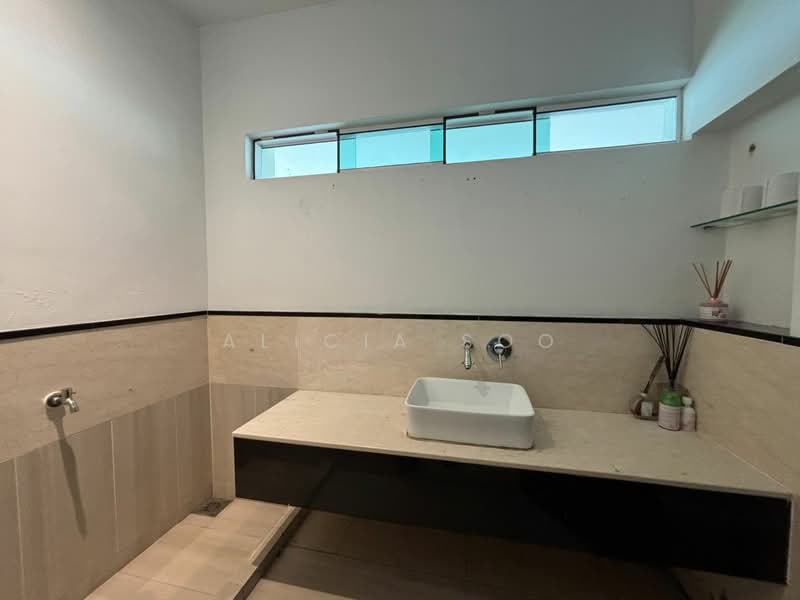 Bungalow for Rent in Petaling Jaya (Selangor) - Alicia Soo - Bathroom - PropertyGuru.com.my