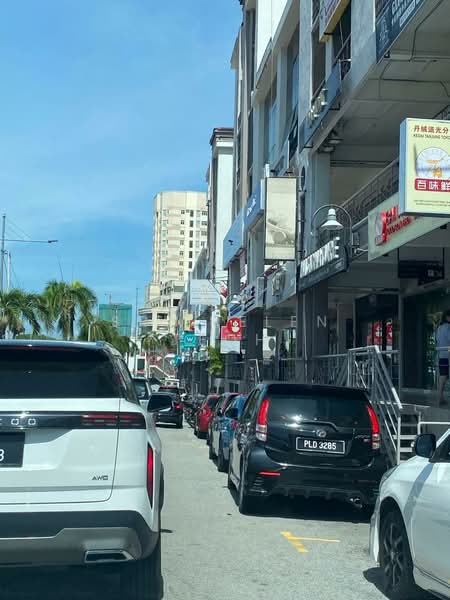 Shop / Office for Rent in Fettes Park (Tanjung Tokong) - Sr. Helen Teoh - PropertyGuru.com.my