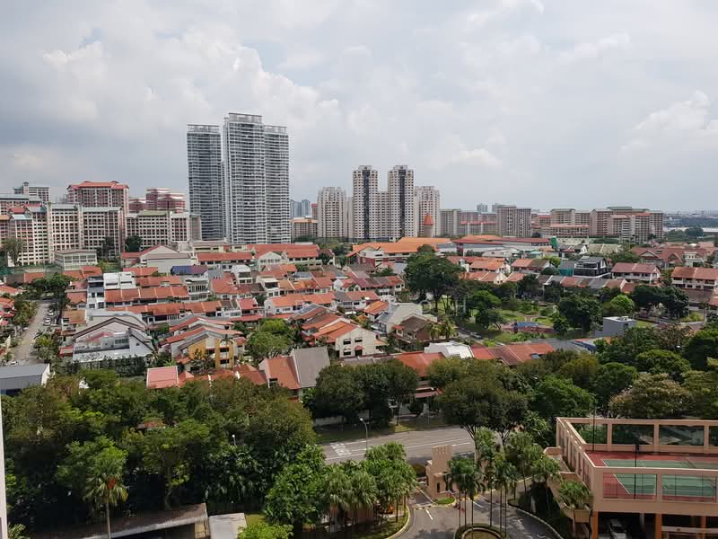 Seasons View, 5 Pemimpin Drive, 2 Bedrooms, 969 sqft, Condominium For Rent, by Vera Loh, 21540610 - PropertyGuru.com.sg