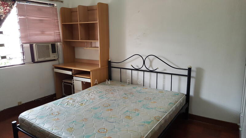 Villas at Siglap, 3 Jalan Ulu Siglap, Room Rental, 3,333 sqft, Semi-Detached House For Rent, by Evan Fong, 22258209 - Common room 1 - PropertyGuru.com.sg