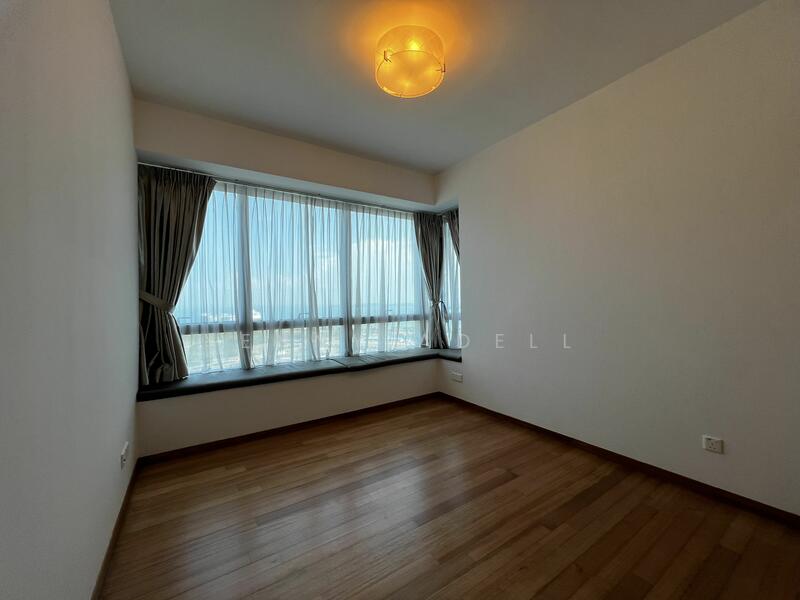 Marina Bay Residences, 18 Marina Boulevard, 1 Bedroom, 753 sqft, Condominium For Sale, by Yenny Adell, 24237741 - PropertyGuru.com.sg