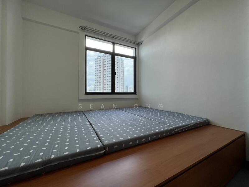 Parc Oasis, 43 Jurong East Avenue 1, Room Rental, 300 sqft, Condominium For Rent, by Sean Ong, 25304081 - PropertyGuru.com.sg