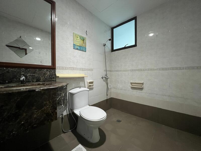 Parc Oasis, 43 Jurong East Avenue 1, Room Rental, 300 sqft, Condominium For Rent, by Sean Ong, 25304081 - PropertyGuru.com.sg