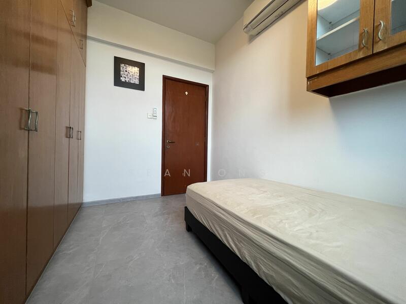 Parc Oasis, 43 Jurong East Avenue 1, Room Rental, 150 sqft, Condominium For Rent, by Sean Ong, 25304090 - PropertyGuru.com.sg