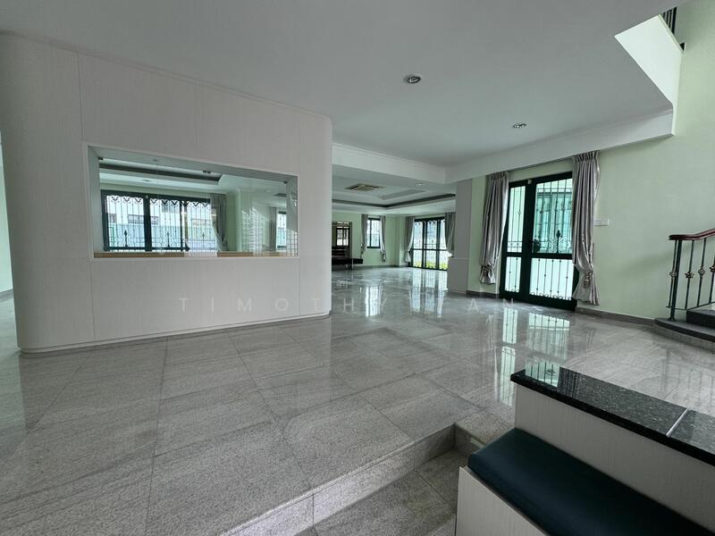 Windsor Park Estate, Windsor Park Road, 6 Bedrooms, 6,830 sqft, Bungalow House For Rent, by Timothy Tan, 25401427 - PropertyGuru.com.sg