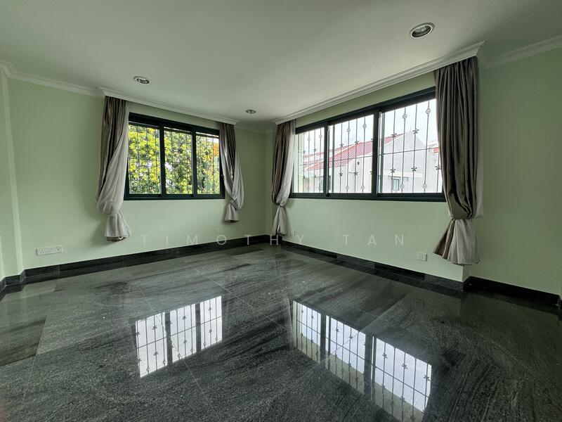 Windsor Park Estate, Windsor Park Road, 6 Bedrooms, 6,830 sqft, Bungalow House For Rent, by Timothy Tan, 25401427 - PropertyGuru.com.sg