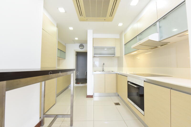 The Sail @ Marina Bay, 6 Marina Boulevard, 4 Bedrooms, 2,200 sqft, Condominium For Rent, by Carrie Chin, 25559339 - Kitchen - PropertyGuru.com.sg