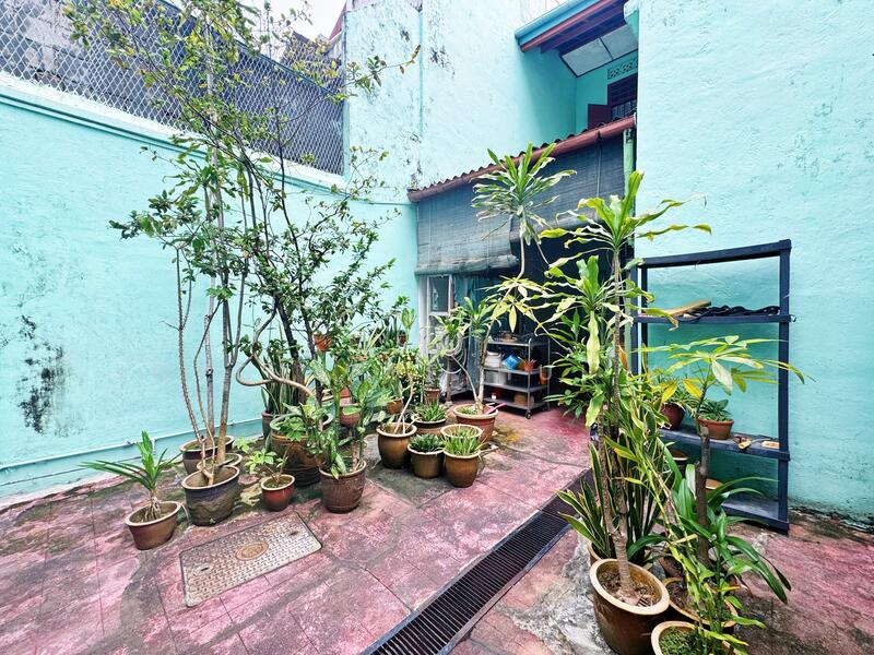 LORONG 24A GEYLANG, LORONG 24A GEYLNG, 3 Bedrooms, 3,312 sqft, Shophouse For Sale, by Joyce Lye Hui Xin, 25618025 - PropertyGuru.com.sg