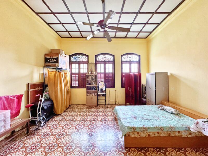 LORONG 24A GEYLANG, LORONG 24A GEYLNG, 3 Bedrooms, 3,312 sqft, Shophouse For Sale, by Joyce Lye Hui Xin, 25618025 - PropertyGuru.com.sg