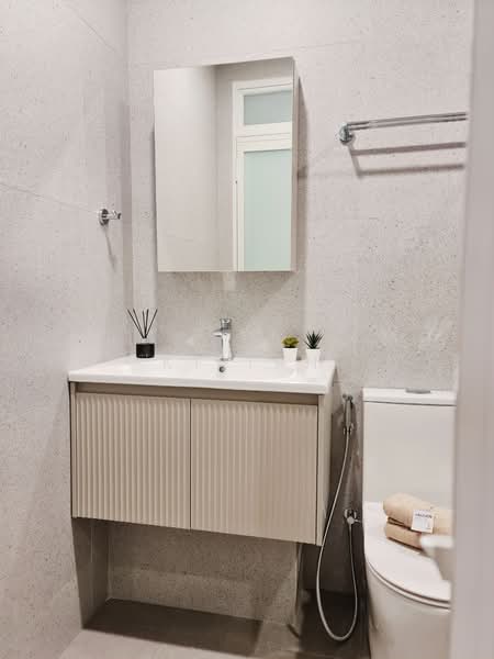 Westpoint Condominium, 3 Pepys Road, Studio, 305 sqft, Condominium For Rent, by Tan Jin Chwee & Co Pte Ltd, 500009270 - Bathroom - PropertyGuru.com.sg
