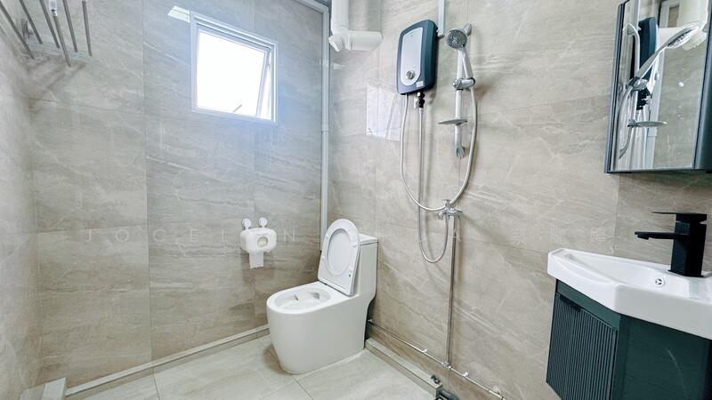 808 Woodlands Street 81, 808 Woodlands Street 81, Room Rental, 150 sqft, HDB Flat For Rent, by Jocelyn Chua 蔡颸嬣, 500014901 - Bathroom - PropertyGuru.com.sg