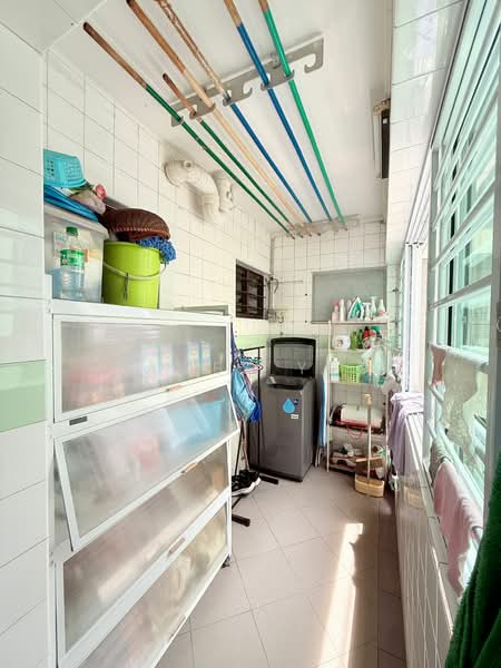 882 Woodlands Street 82, 882 Woodlands Street 82, 4 Bedrooms, 1,335 sqft, HDB Flat For Sale, by James Yeo, 500071968 - Balcony - PropertyGuru.com.sg