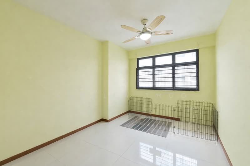 817B Keat Hong Link, 817B Keat Hong Link, 3 Bedrooms, 1,206 sqft, HDB Flat For Sale, by Angella Thoo, 500074175 - Common Bedroom - PropertyGuru.com.sg