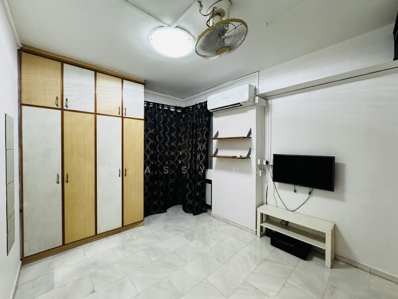 368 Woodlands Avenue 1, 368 Woodlands Avenue 1, Room Rental, 120 sqft, HDB Flat For Rent, by Jassy Ho, 500095233 - Bedroom - PropertyGuru.com.sg