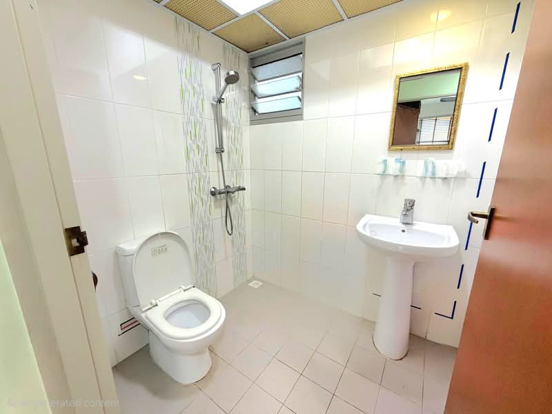 591A Ang Mo Kio Street 51, 591A Ang Mo Kio Street 51, 2 Bedrooms, 732 sqft, HDB Flat For Sale, by Leslie Yap, 500096875 - Bathroom - PropertyGuru.com.sg
