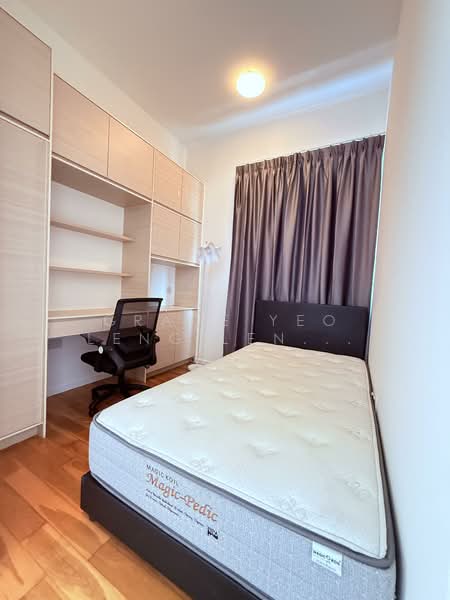 Okio, 262 BALESTIER ROAD, 2 Bedrooms, 570 sqft, Condominium For Rent, by Grace Yeo Leng Leng 杨凌凌, 500102126 - Built-In Wardrobe & Work Table Bedroom 2 - PropertyGuru.com.sg