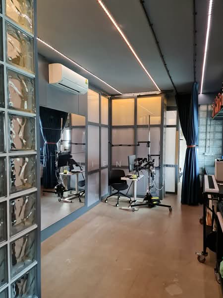 Upper Serangoon Road, , Studio, 1,209 sqft, Shophouse For Sale, by Jillien Lum, 500107612 - Interior - PropertyGuru.com.sg