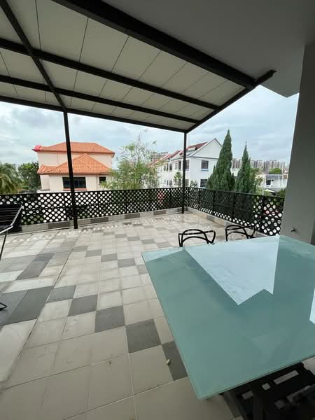 Level 2 Luxury 1 Bedroom Studio with Balcony Near Serangoon MRT, Lorong Penchalak, 1 Bedroom, 820 sqft, Semi-Detached House For Rent, by Simon Chuah, 500109828 - Balcony - PropertyGuru.com.sg
