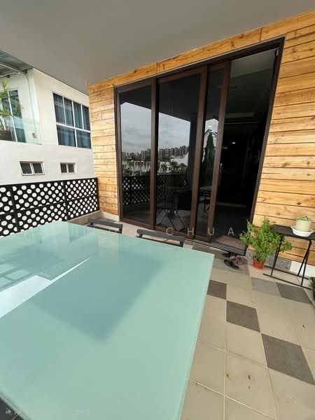 Level 2 Luxury 1 Bedroom Studio with Balcony Near Serangoon MRT, Lorong Penchalak, 1 Bedroom, 820 sqft, Semi-Detached House For Rent, by Simon Chuah, 500109828 - Balcony - PropertyGuru.com.sg
