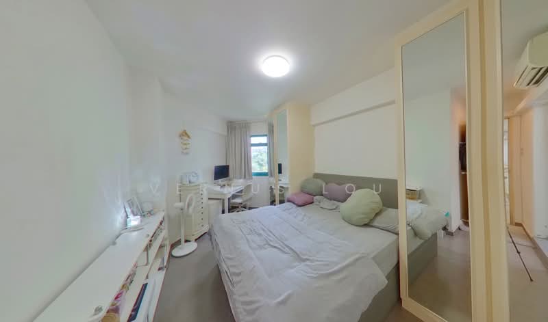 15 Farrer Park Road, 15 Farrer Park Road, 2 Bedrooms, 667 sqft, HDB Flat For Sale, by Vernus Lou, 500110716 - Bedroom - PropertyGuru.com.sg