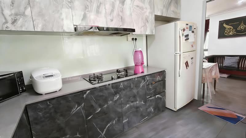 688F Woodlands Drive 75, 688F Woodlands Drive 75, 3 Bedrooms, 969 sqft, HDB Flat For Sale, by Sharrbinaa M Ismaiil, 500118195 - Kitchen - PropertyGuru.com.sg