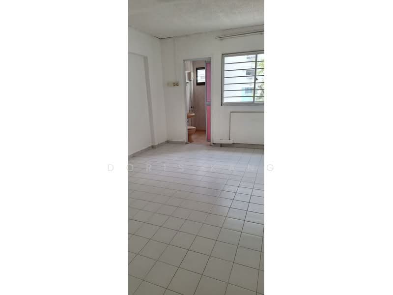 132 Yishun Street 11, 132 Yishun Street 11, 3 Bedrooms, 1,119 sqft, HDB Flat For Sale, by Doris Kang, 500125529 - Interior - PropertyGuru.com.sg