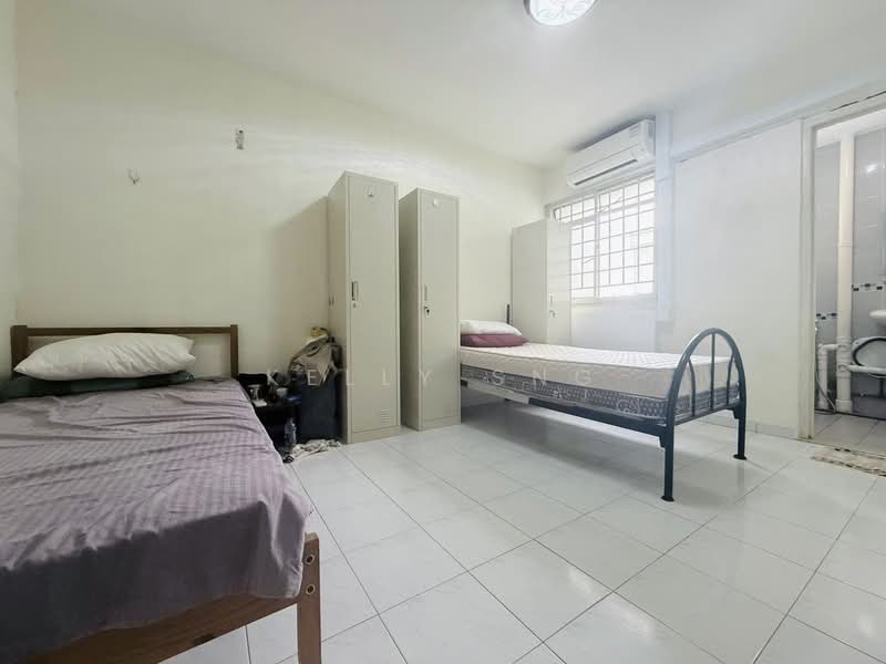 205 Yishun Street 21, 205 Yishun Street 21, Room Rental, 150 sqft, HDB Flat For Rent, by Kelly Sng, 500128404 - Room 1 (Master Bedroom) - PropertyGuru.com.sg