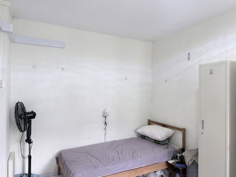 205 Yishun Street 21, 205 Yishun Street 21, Room Rental, 150 sqft, HDB Flat For Rent, by Kelly Sng, 500128404 - Room 1 (Master Bedroom) - PropertyGuru.com.sg
