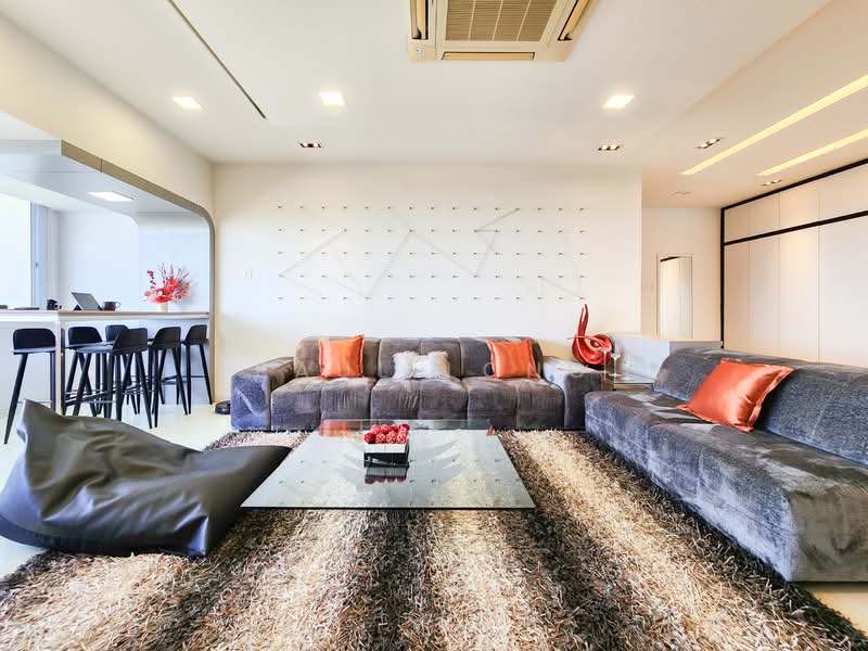 Peach Garden, 6 Peach Garden, 3 Bedrooms, 2,766 sqft, Apartment For Sale, by Paul Long, 500136329 - Living Room - PropertyGuru.com.sg