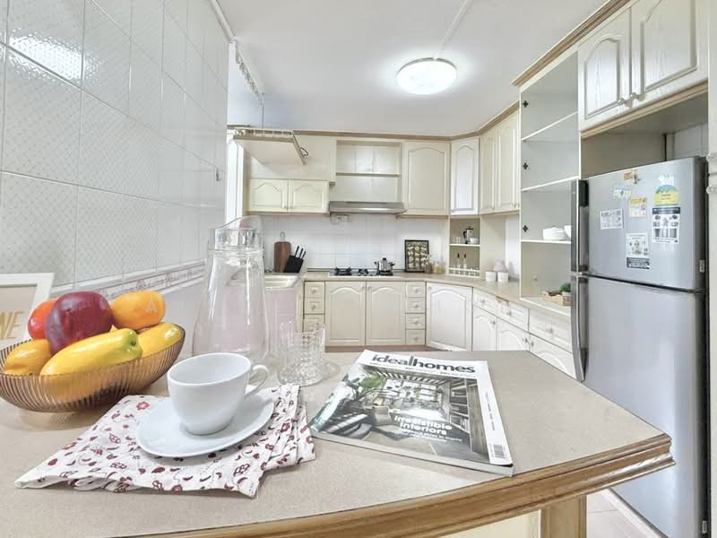 838 Woodlands Street 82, 838 Woodlands Street 82, 3 Bedrooms, 1,572 sqft, HDB Flat For Sale, by Ainsley Chong Chong, 500136927 - Kitchen - PropertyGuru.com.sg