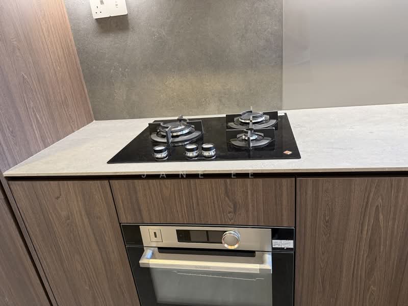 Midtown Modern, 18 Tan Quee Lan Street, 3 Bedrooms, 1,066 sqft, Condominium For Rent, by Jane Ee, 500138420 - Kitchen - PropertyGuru.com.sg
