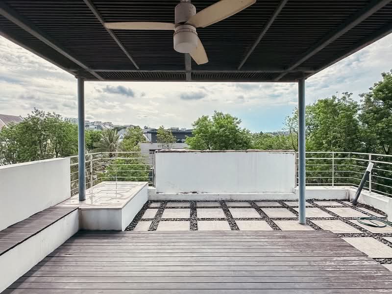 Braddell Heights Estate, Cotswold Close, 5 Bedrooms, 6,500 sqft, Detached House For Rent, by Yen Ng, 500142762 - Roof Top Terrace with Greenery View - PropertyGuru.com.sg