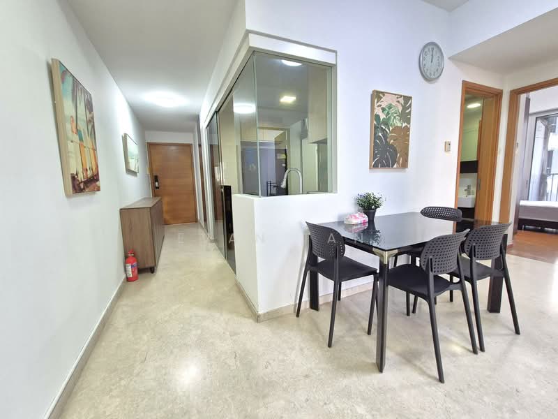 The Parc Condominium, 3 West Coast Walk, Room Rental, 150 sqft, Condominium For Rent, by Evan Tan, 500145766 - Corridor - PropertyGuru.com.sg